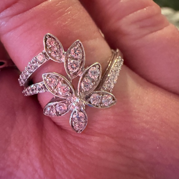 Elegant sz7.5 925 Floral nature Motif diamonds & cz marks bypass ring - Picture 7 of 10